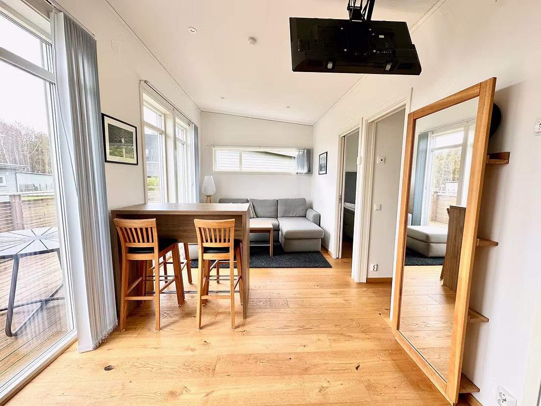 Standard Cottage – slide 2